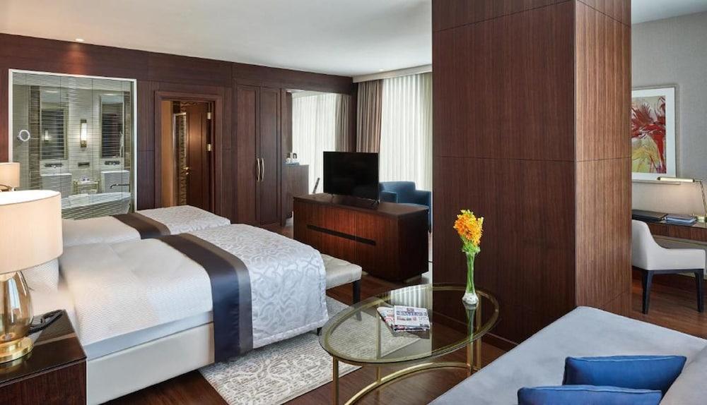 Elite World Grand Istanbul Basın Ekspres Room Type - Suite With 2 Single Beds