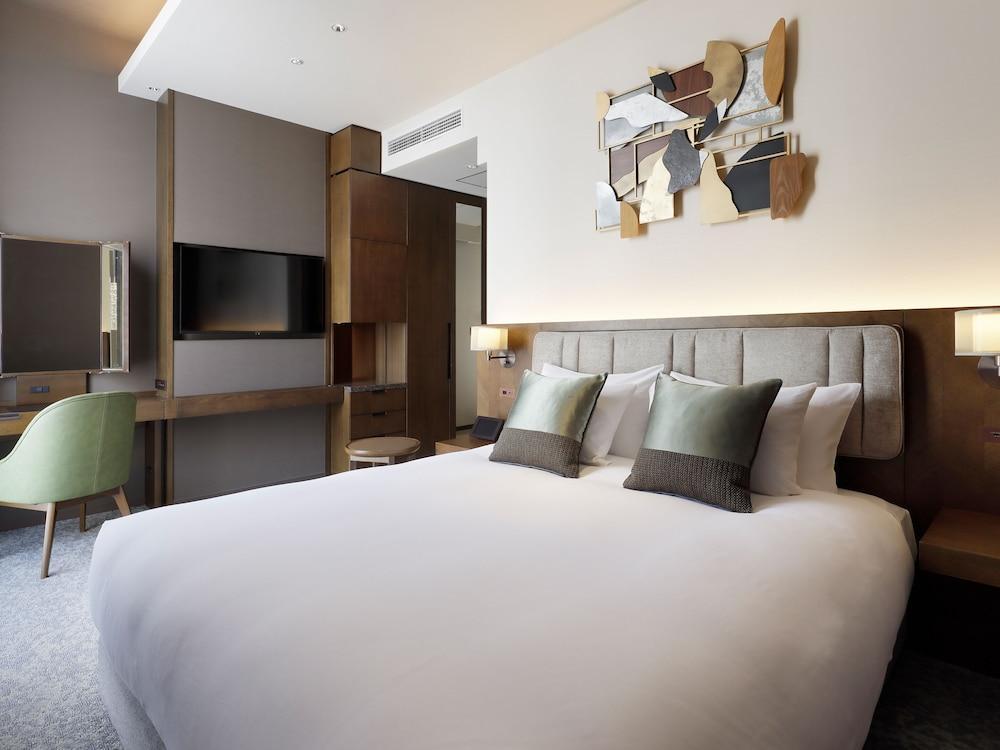 Hotel The Celestine Ginza Room Type - Accessible , 1 bed Queen , Smoking