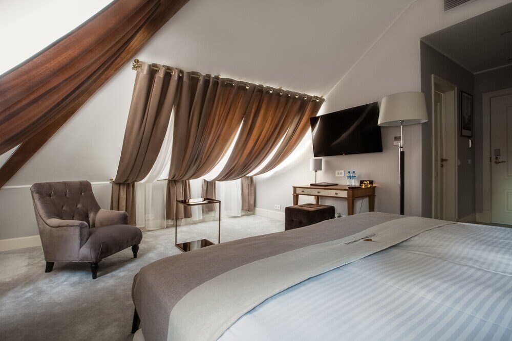 Villa Kadashi Boutique Hotel - Tap to explore photos