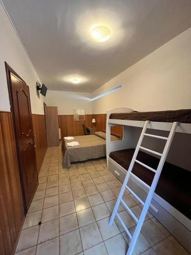 Domus Getsemani Room Type - Family Economy