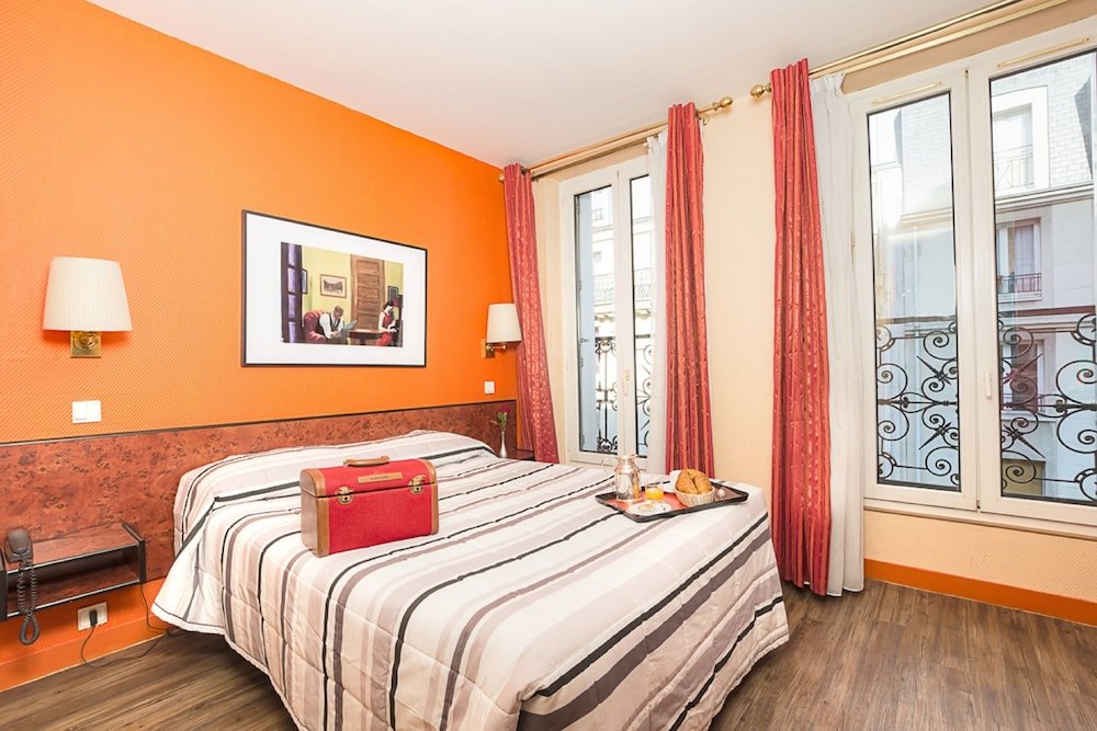Hôtel Pierre Nicole Room Type - Double Room