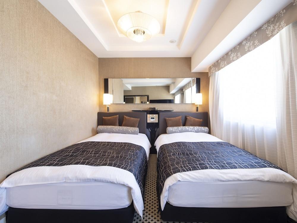 APA Hotel TKP Nippori-Ekimae - Tap to explore photos