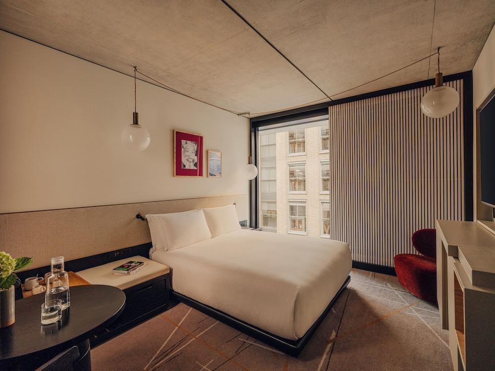 Aethos Hotel London Shoreditch Room Type - Executive Room