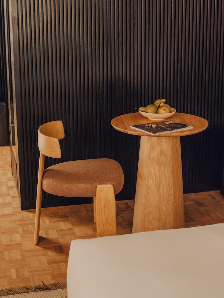 Aethos Hotel London Shoreditch - Tap to explore photos