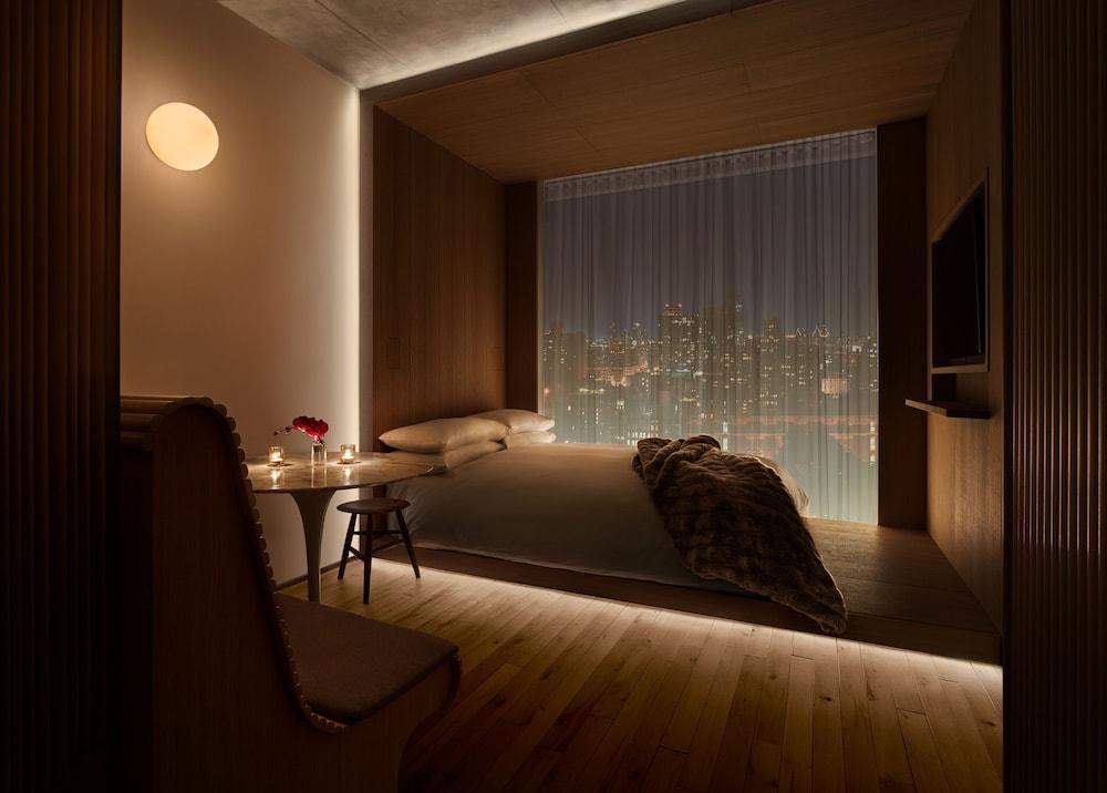 PUBLIC, an Ian Schrager hotel Room Type - Room, 1 King Bed (Great View)