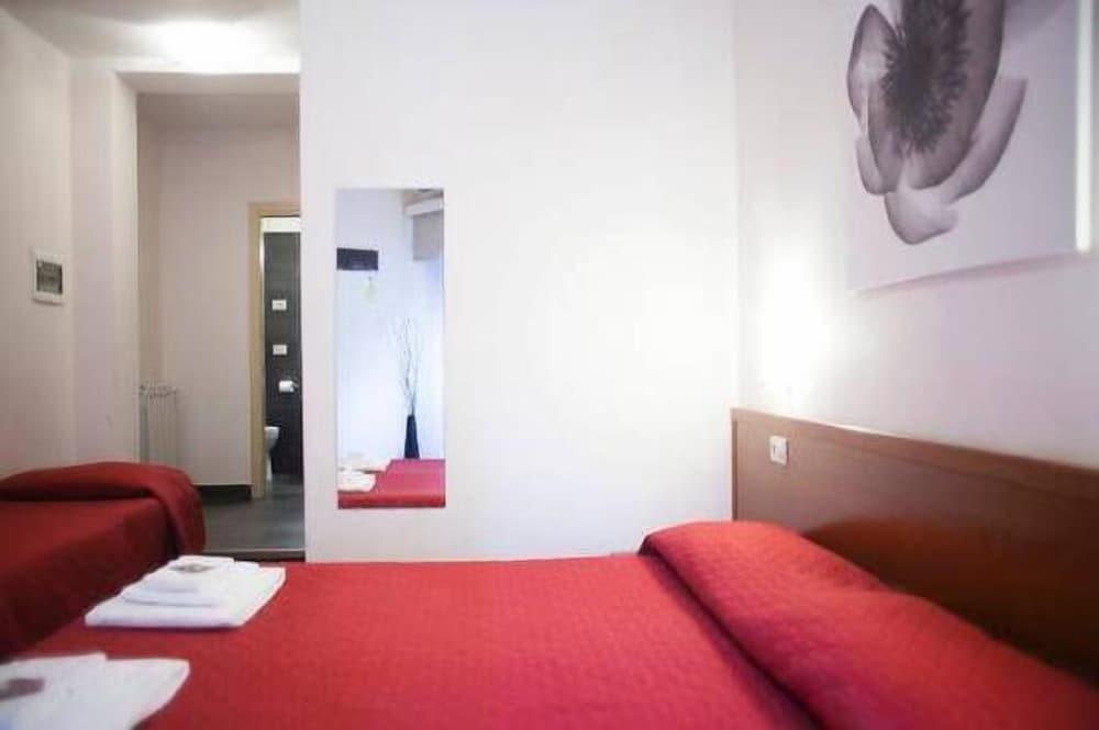 NL Smart - Tap to explore photos