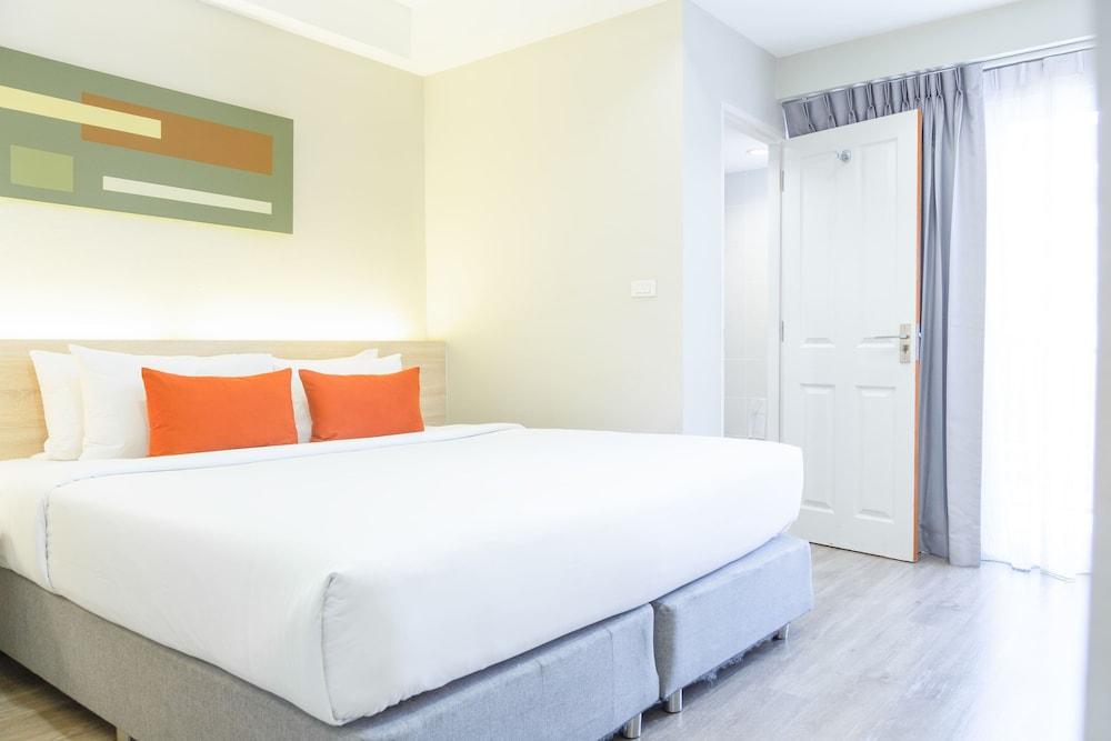 Koon Hotel Sukhumvit Room Type - Compact Room