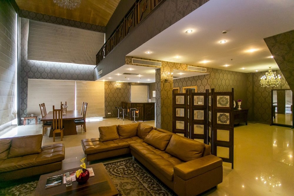 Lagos Oriental Hotel Room Type - Business Suite, Lagoon View
