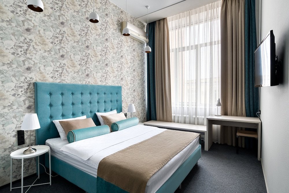 هوتل ليبراري