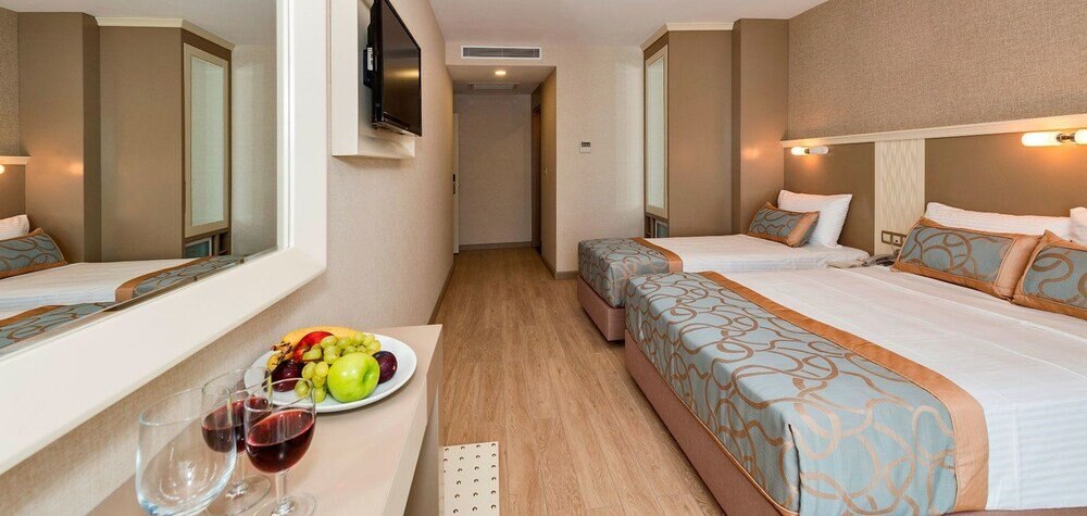 Marcello Hotel Room Type - Standard Twin Room