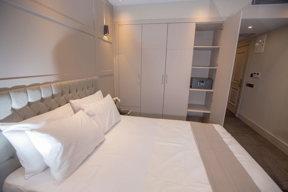 Anatolia Inn Room Type - City Room, 1 Queen Bed