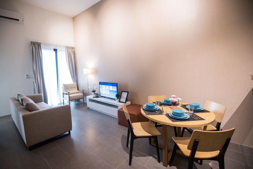 KL Sentral Bangsar Suites (EST) by Luxury Suites Asia Room Type - Deluxe Apartment, 2 Bedrooms KL Sentral Bangsar Suites (EST) by Luxury Suites Asia Room Type - Deluxe Apartment, 2 Bedrooms