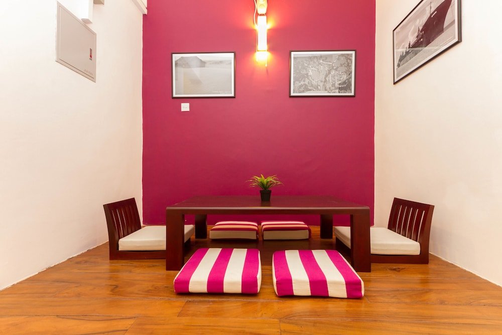 T&V Boutique Hostel - Tap to explore photos