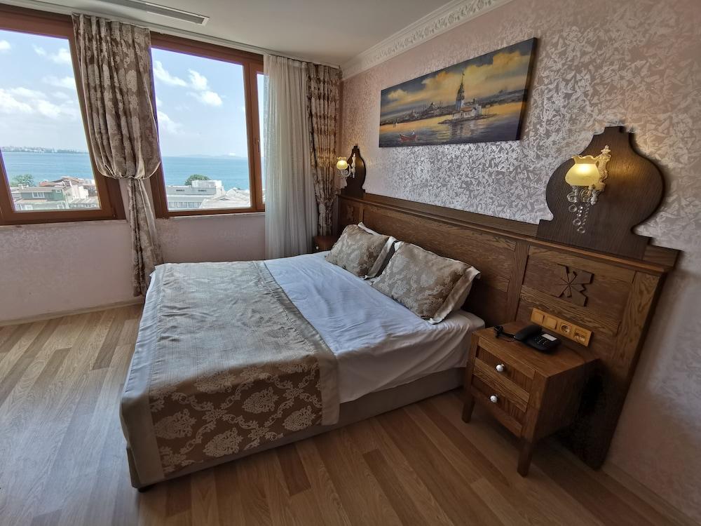 Perapolis Hotel Room Type - Exclusive Double Room
