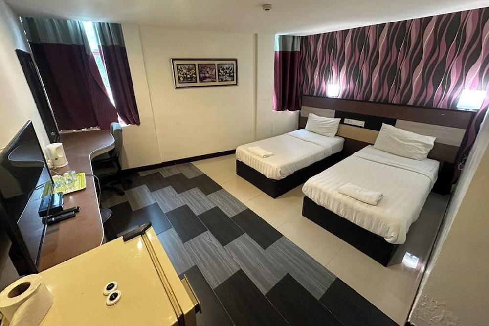 Hotel Midtown Villa Room Type - Twin Room
