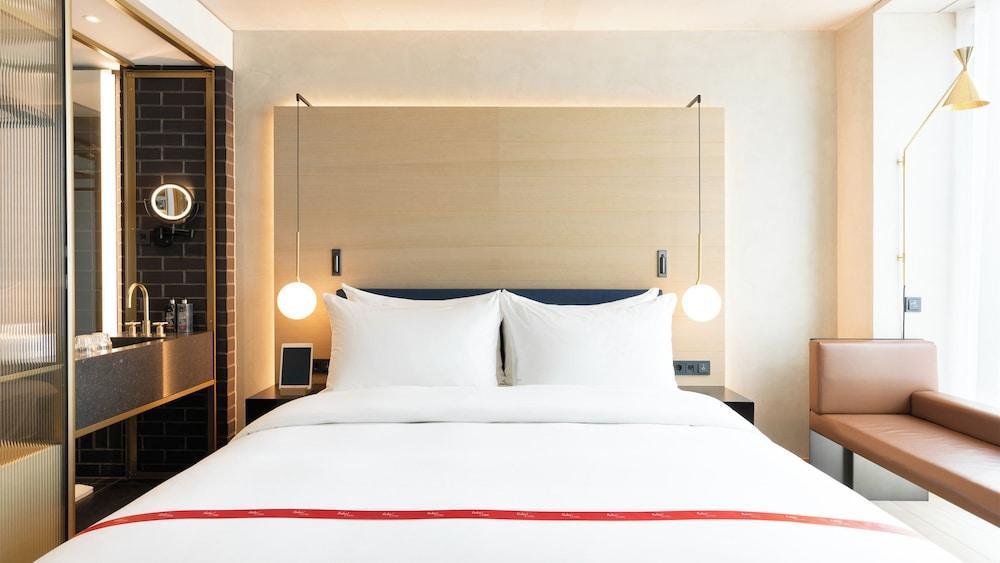Ruby Emma Hotel Amsterdam Room Type - Room (Rubys Choice) Ruby Emma Hotel Amsterdam Room Type - Room (Rubys Choice)