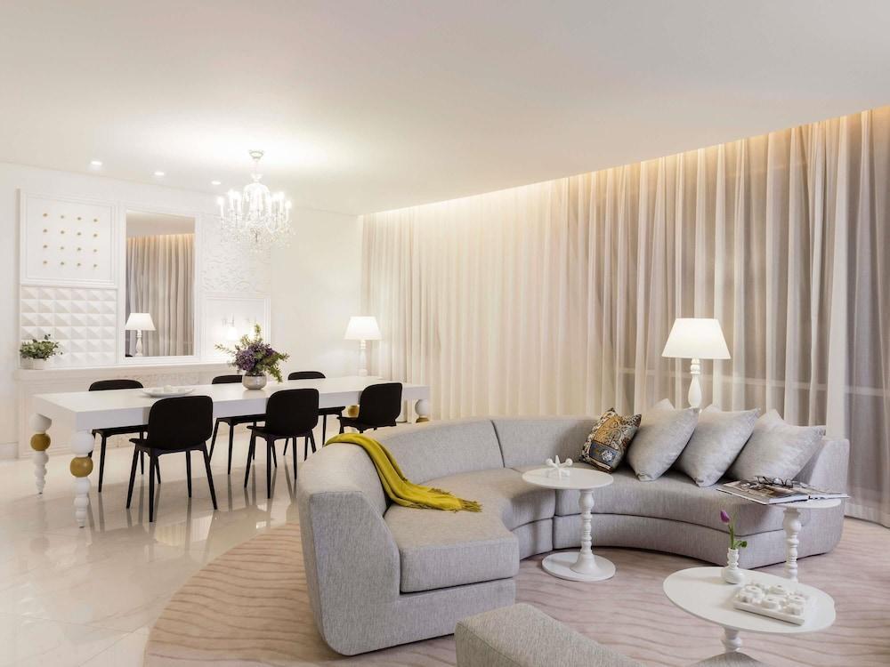 Mondrian Doha Room Type - Deluxe Suite, 2 Bedrooms