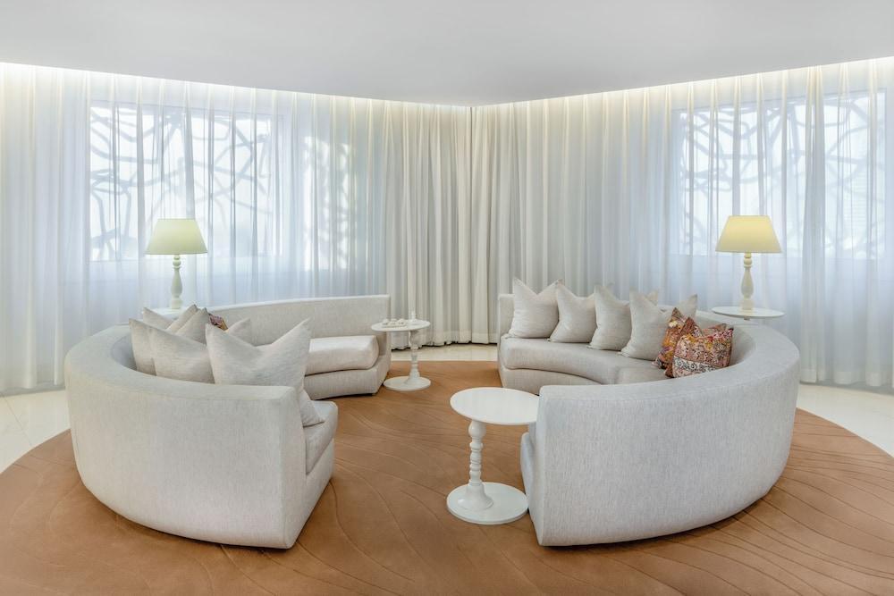 Mondrian Doha Room Type - Deluxe Loft Suite
