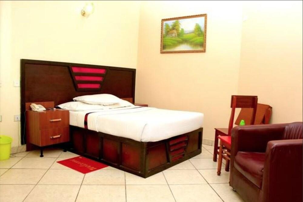 Virginrose Resorts Room Type - Deluxe Room