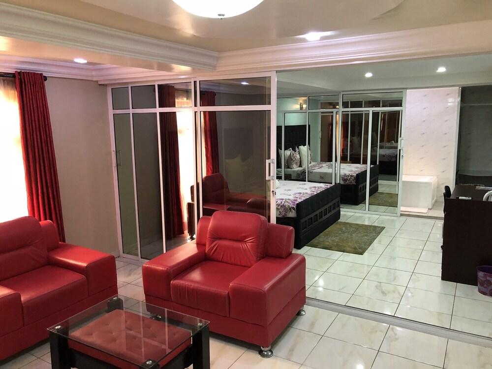 Virginrose Resorts Room Type - Suite, 1 Bedroom