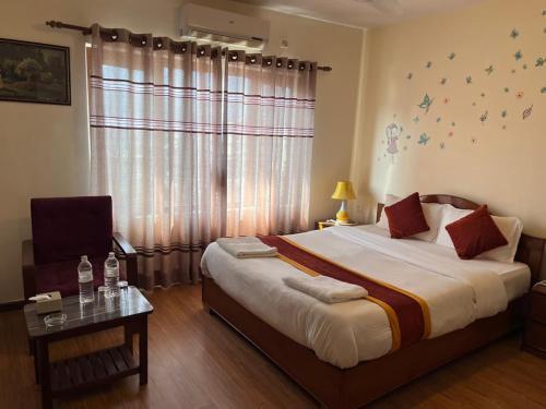Hotel Pokhara View - Tap to explore photos