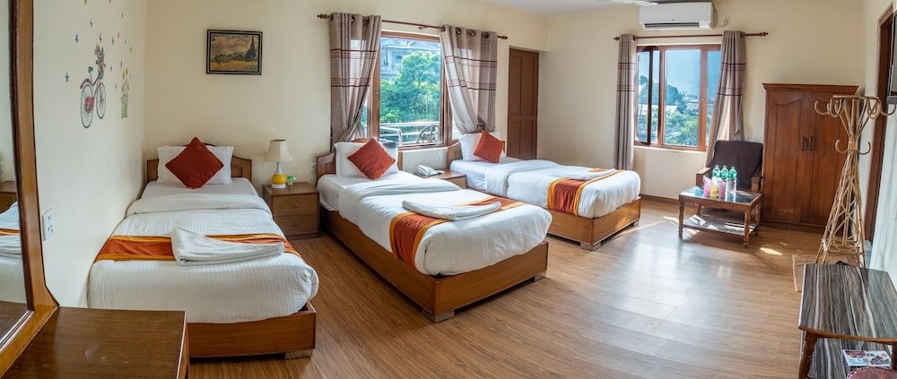 Hotel Pokhara View Room Type - Triple Room, City View