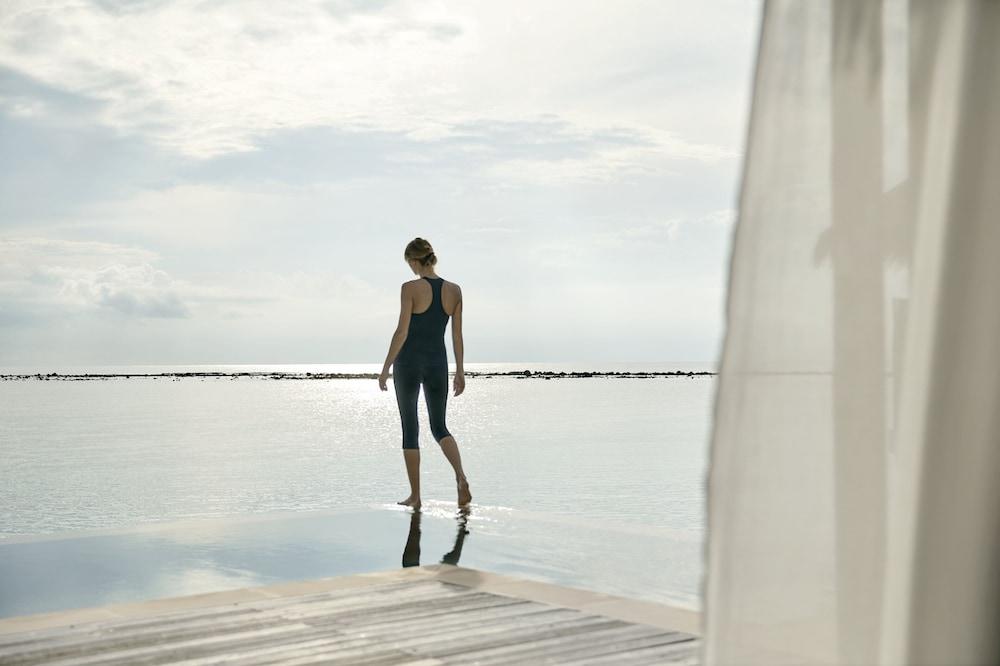 COMO Maalifushi Room Type - Villa (Water)