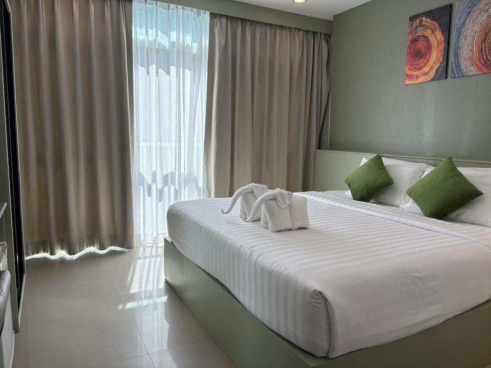 Modern Living Residence Room Type - Superior Room