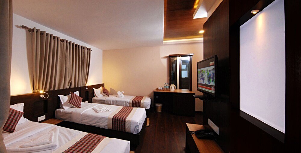 Kathmandu Suite Home Room Type - Deluxe Triple Room, Balcony, City View