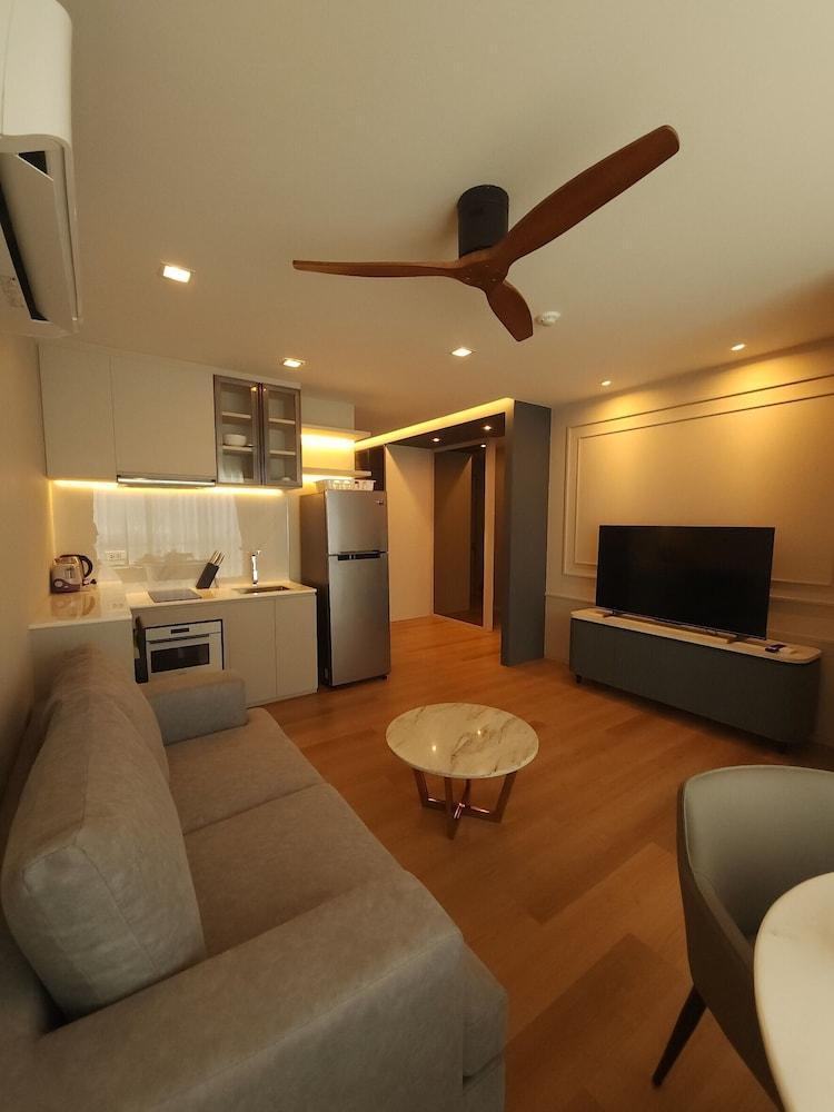 The Regent Residence Kamala Room Type - 1 Bedroom with Private Pool