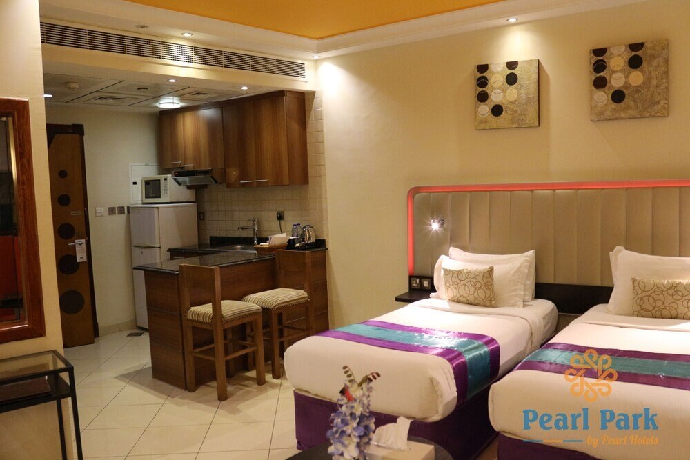 Pearl Executive Hotel Apartment Room Type - Deluxe Studio (King)