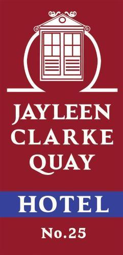 Jayleen Clarke Quay Hotel - Tap to explore photos