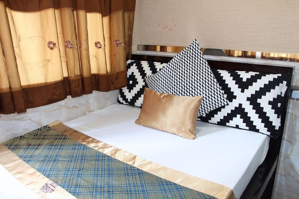 Temple Street Hotel Room Type - Standard Quadruple Room