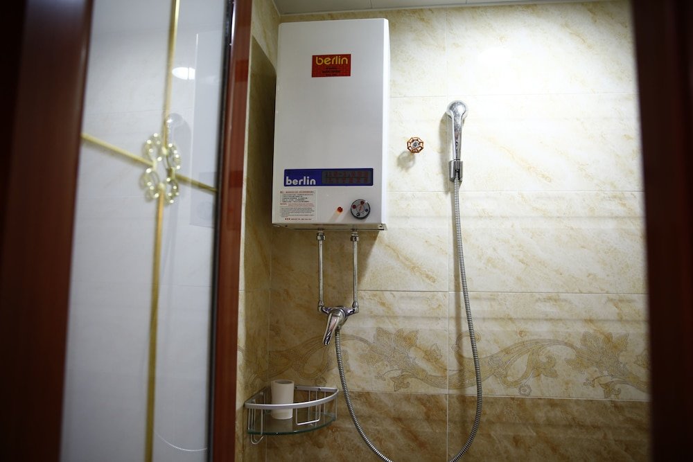 Sandhu guest house - Tap to explore photos