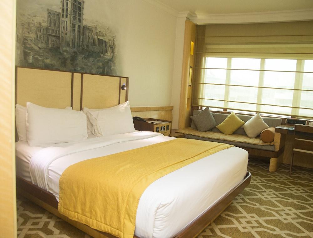 Marco Polo Hotel Room Type - Deluxe Double Room