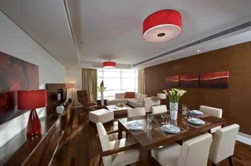 Fraser Suites Doha - Tap to explore photos