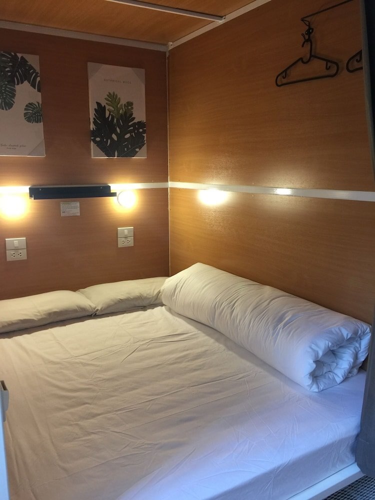 VX The Fifty - Hostel Room Type - Double Bed in Dorm Shared Bathroom