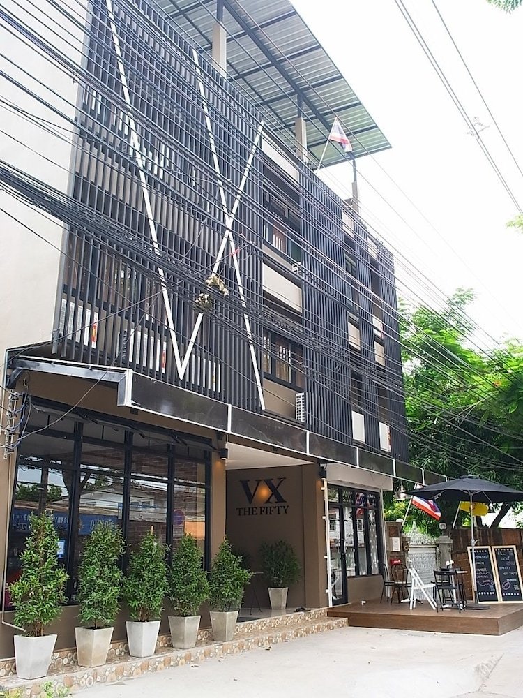 VX The Fifty - Hostel