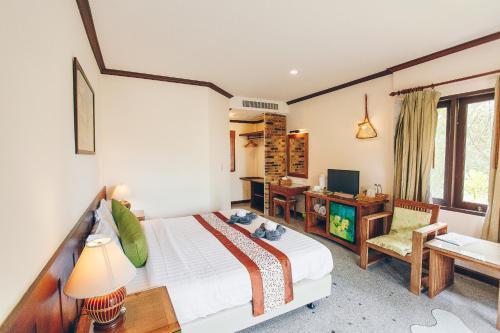 Krabi Sands Resort - Tap to explore photos