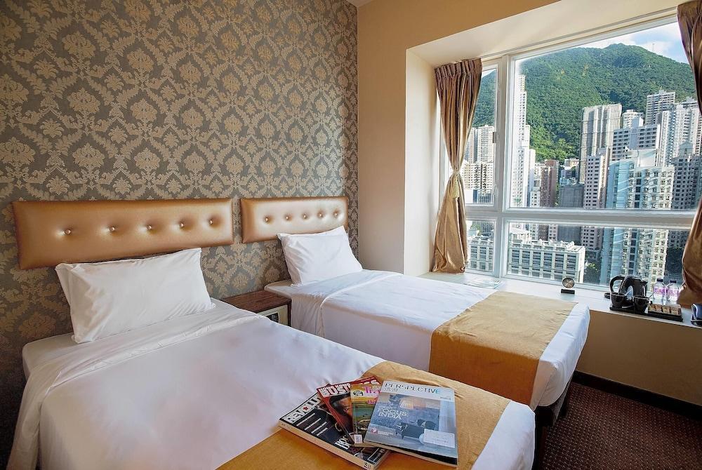 Ramada Hong Kong Harbour View Room Type - 2 Twin Beds, Superior Room, Mountain View, Non-Smoking