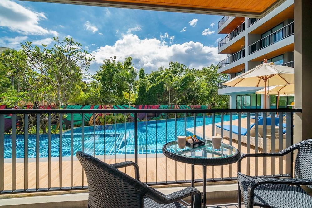 Grand Kata VIP - Kata Beach Room Type - One Bedroom Deluxe Pool Side