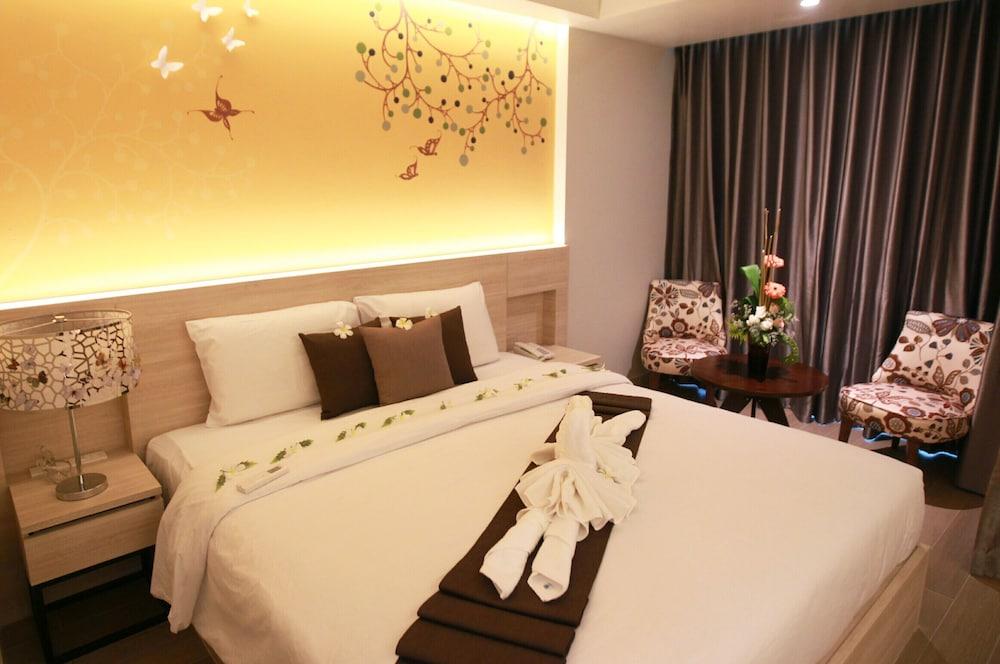Levana hotel pattaya - Tap to explore photos