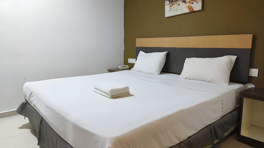 LEO Express Hotel  Room Type - Standard Double Room