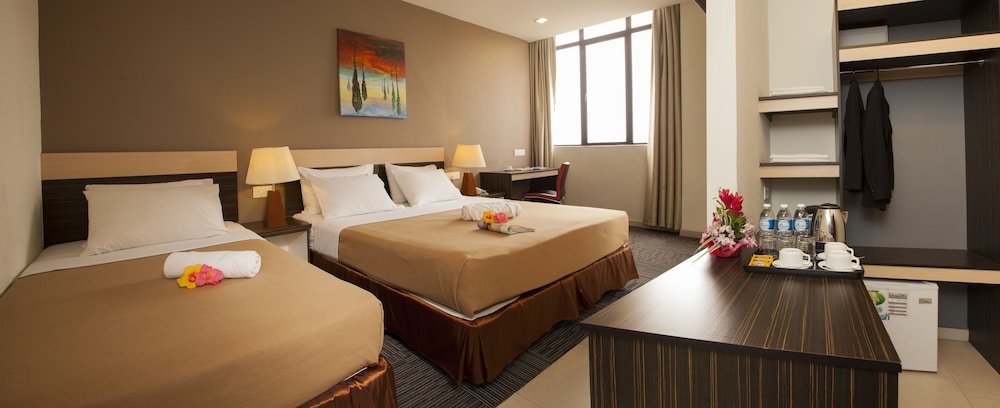 LEO Express Hotel Room Type - Deluxe Triple Room LEO Express Hotel Room Type - Deluxe Triple Room