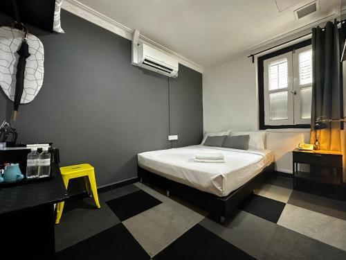 Check-Inn at Little India - Tap to explore photos