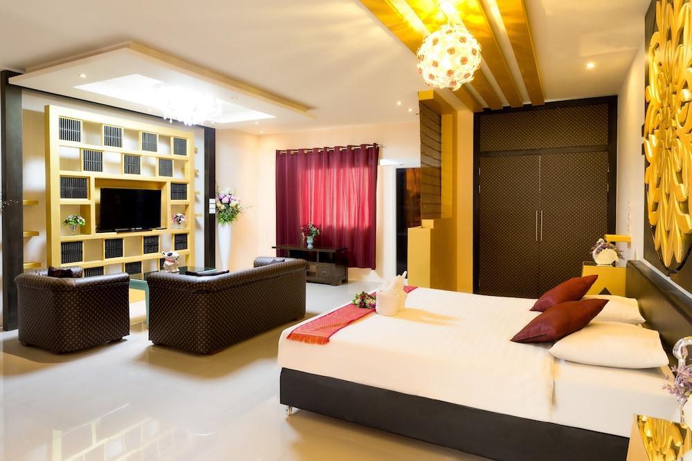 Marble Garden View Room Type - Deluxe Room