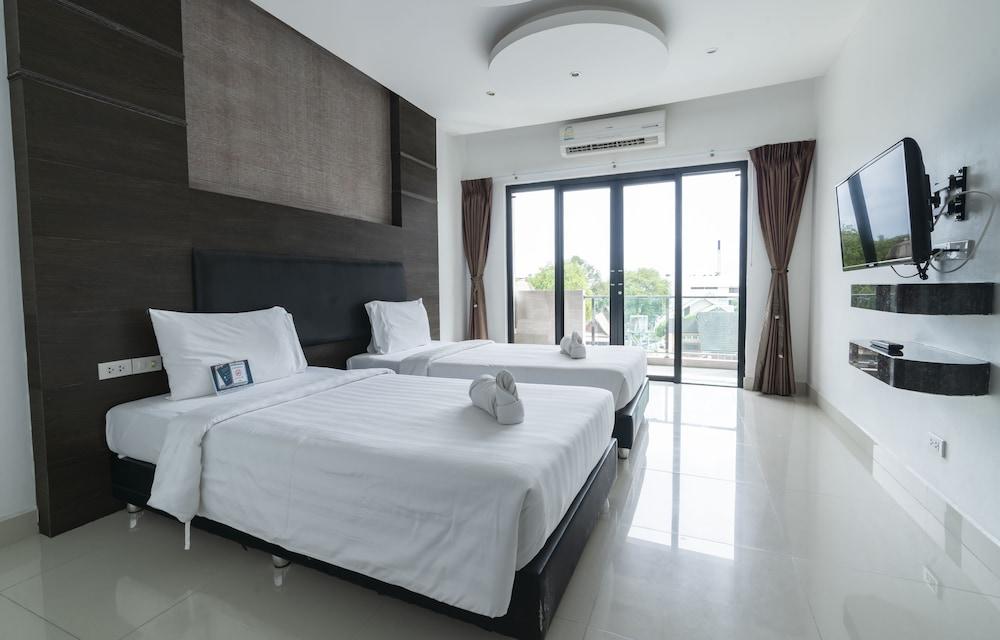 Tribe Pattaya Room Type - Superior Twin Room