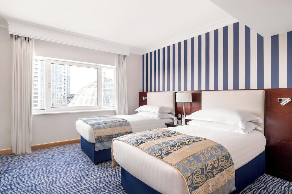 Chelsea Harbour Hotel and Spa - Tap to explore photos