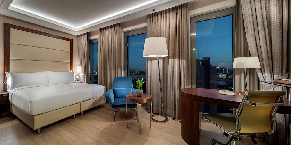 DoubleTree by Hilton Istanbul Topkapi Room Type - KING GUEST ROOM