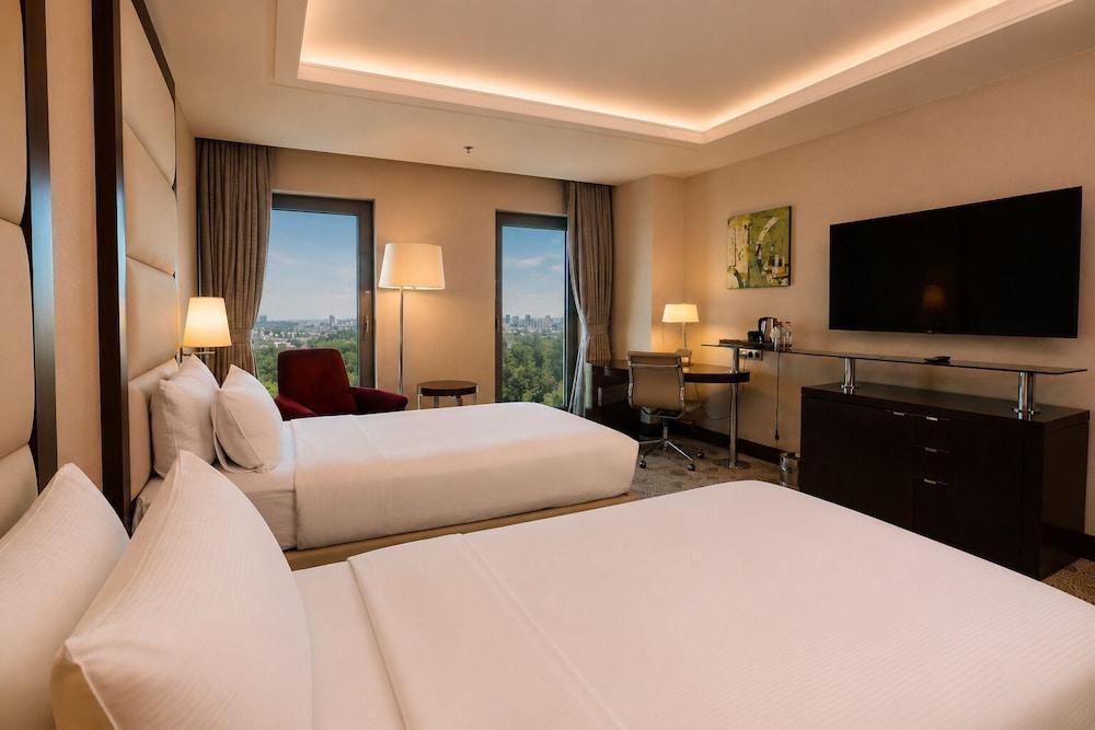 DoubleTree by Hilton Istanbul Topkapi Room Type - TWIN GUEST ROOM